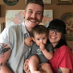 Meet your Posher, Tay